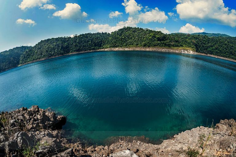 Laguna Maxbal