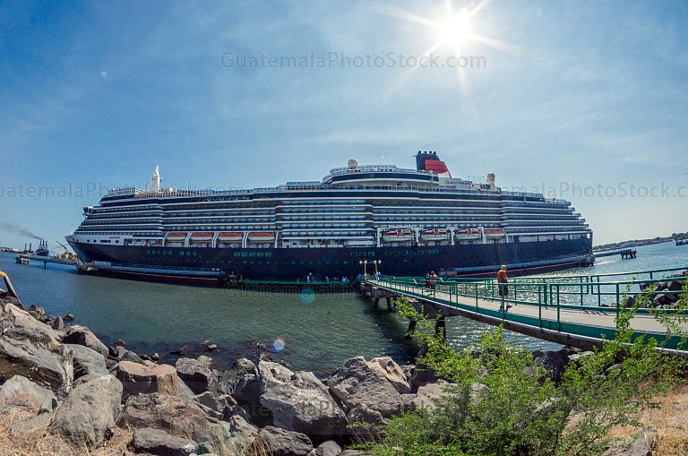 Crucero Queen Victoria en Muelle Marina Pez Vela