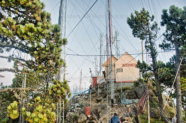 Estación del Instituto Nacional de Sismología Vulcanología Meteorología e Hidrología
