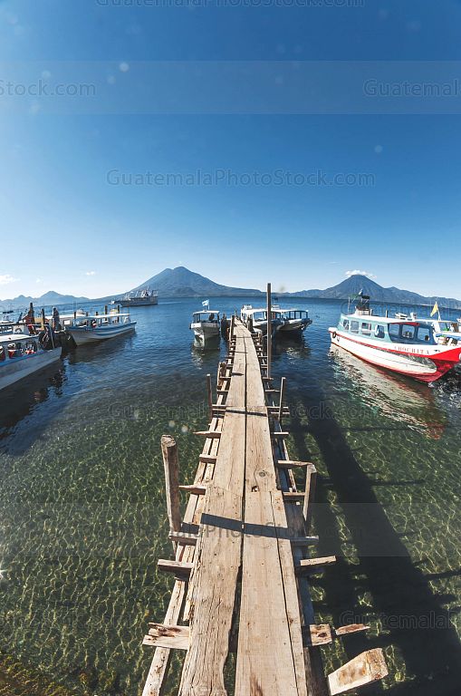 Muelle en Panajachel, Sololá