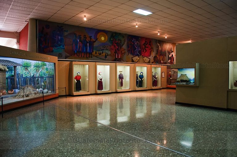 Área de exposición de trajes típicos