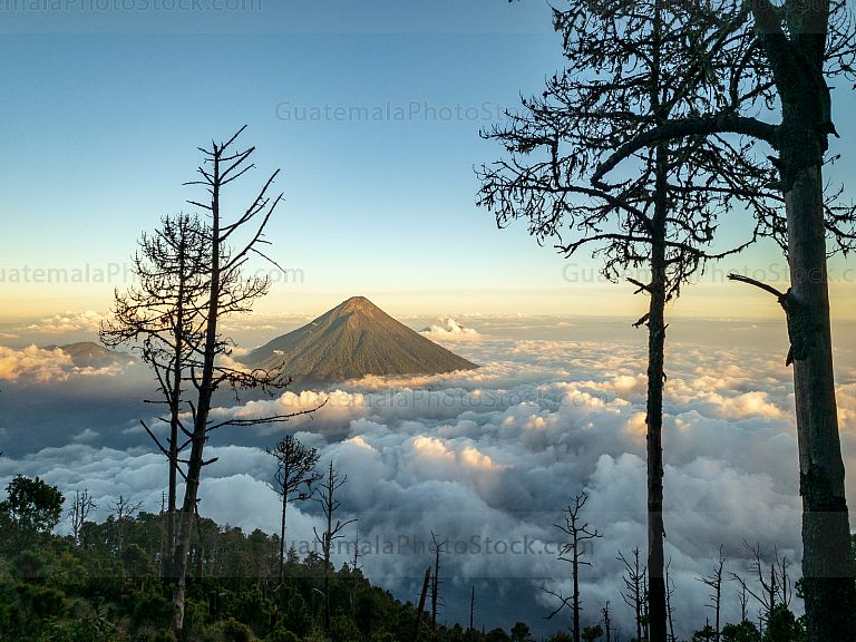 Atardecer Volcán de Agua