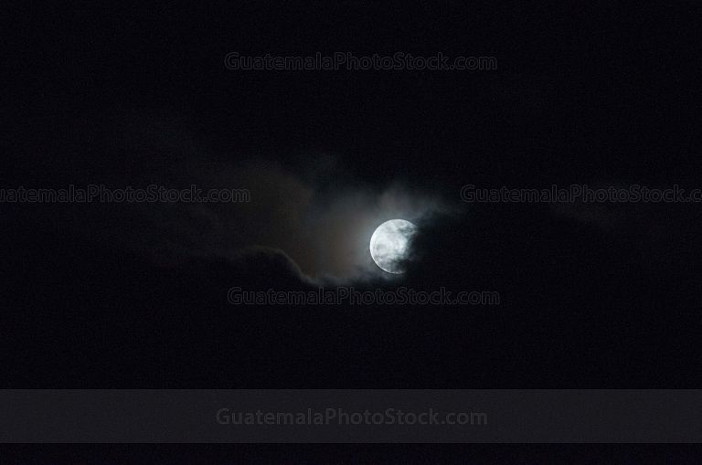 Super Luna