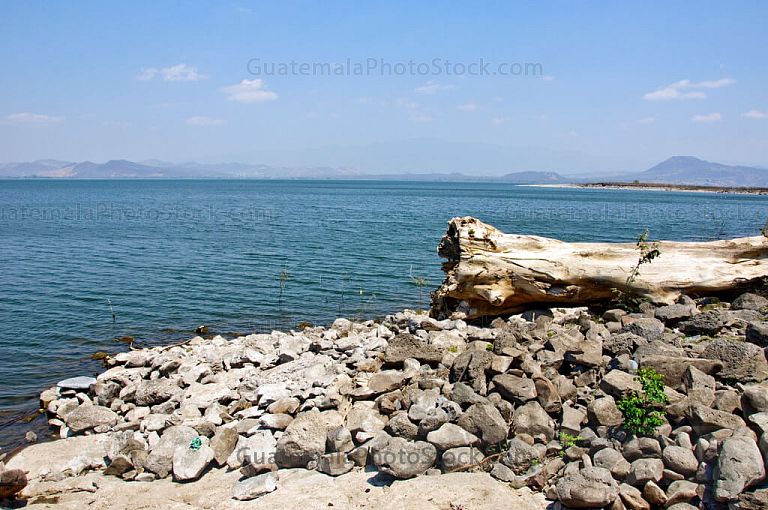 Lago de Guija