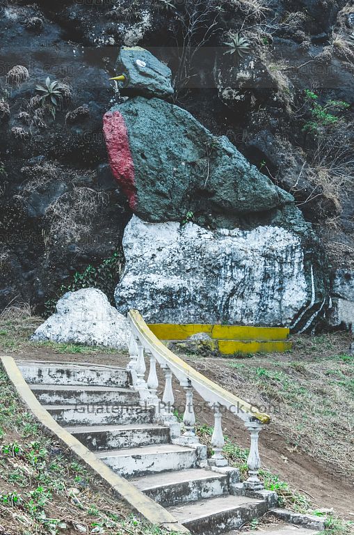 Quetzal de piedra