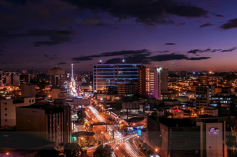 Ciudad de Guatemala de noche