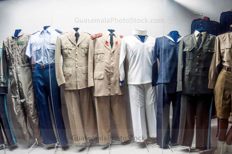 Uniformes militares
