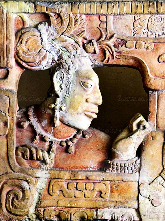Detalle del trono 1 de Sitio Arqueológico Río Azul