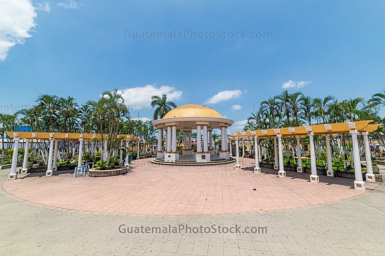 Glorieta de la plaza central de Escuintla