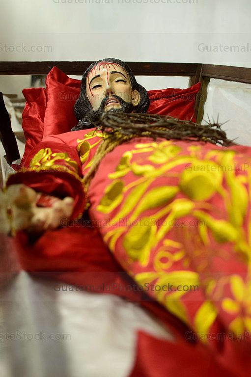 Imagen de Jesús Sepultado de San Juan Chamelco