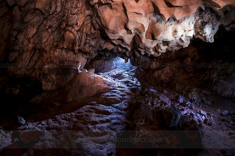 Gruta de la aldea El Socorro