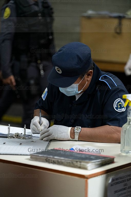Consignados en la torre de tribunales