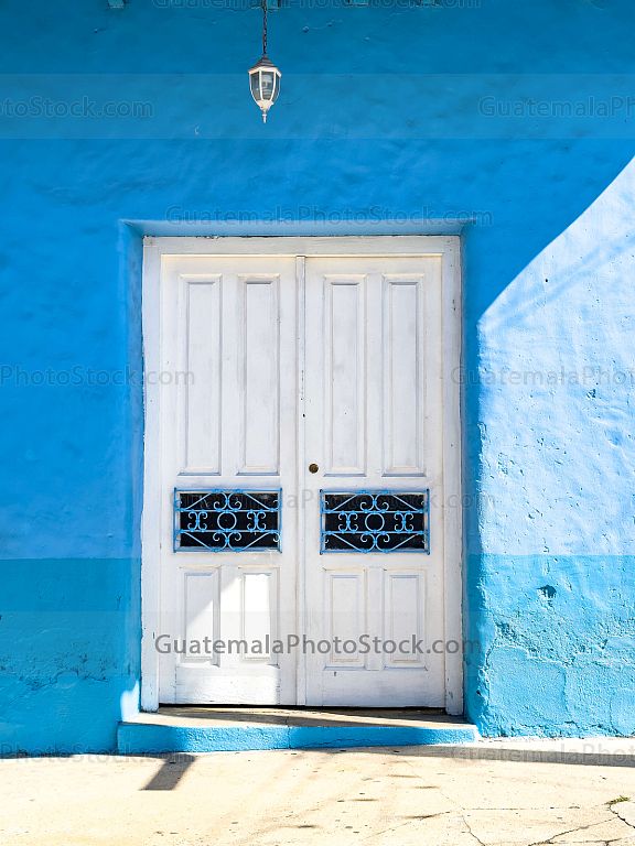 Puertas en la Isla de Flores