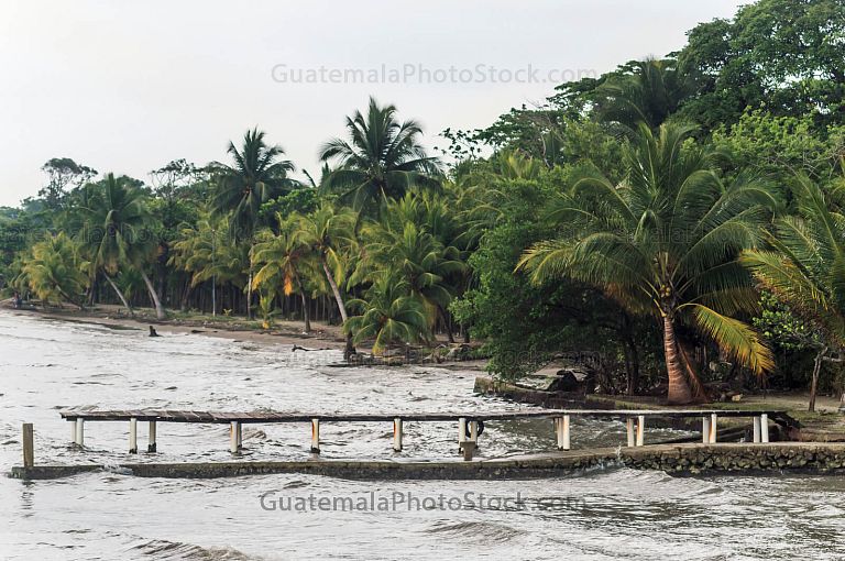 Playa Salvador Gaviota, Quehueche, Livingston, Izabal.