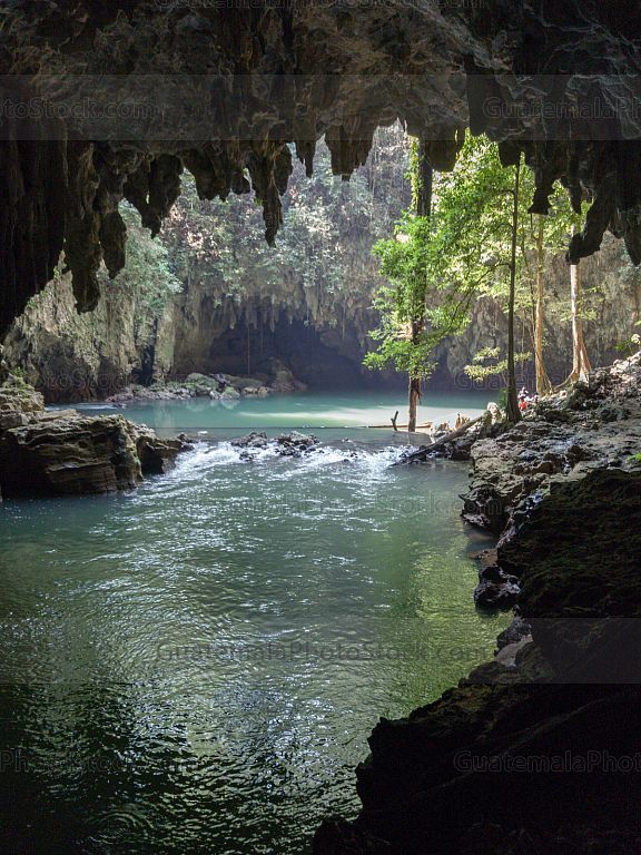 Río Chiyú, Cuevas de Setzol, Chahal, Alta Verapaz