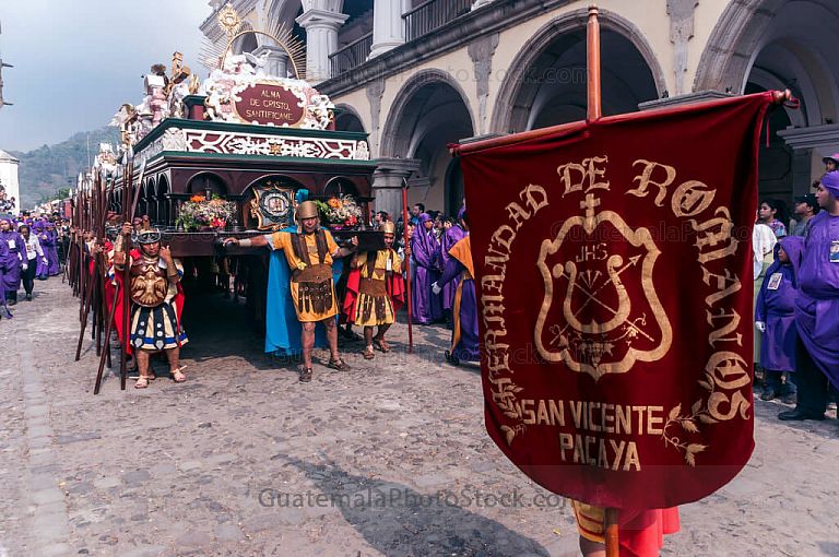 Estandarte de la Hermandad de Romanos