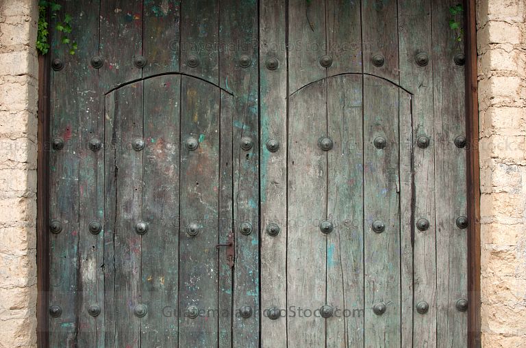Puerta colonial