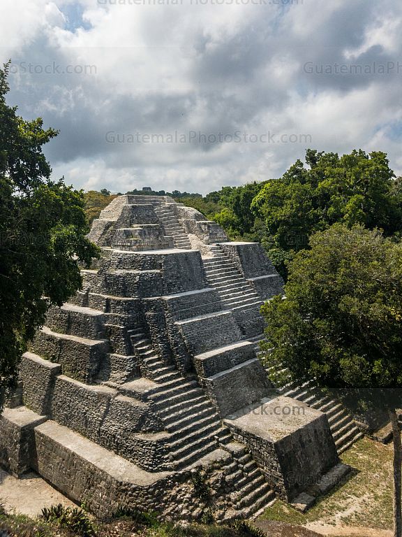 Ruinas de Yaxhá