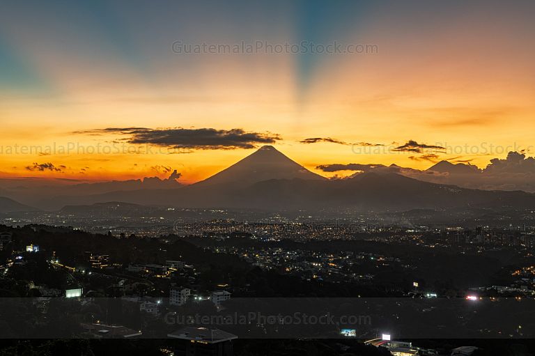 Atardecer sobre la Ciudad de Guatemala