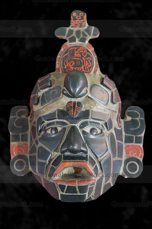Replica de la Mascara funeraria
