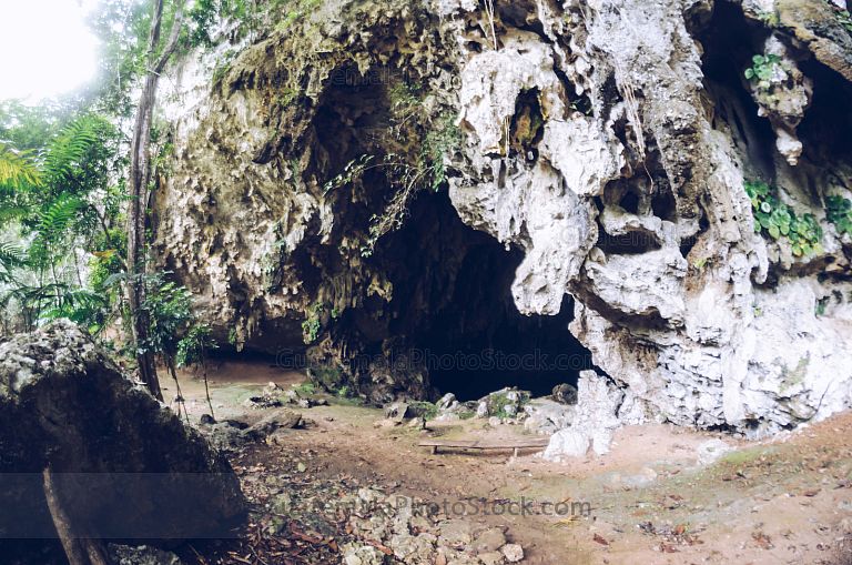 Cuevas de Setzol