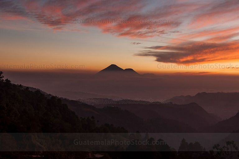 Paisaje de Sololá al atardecer