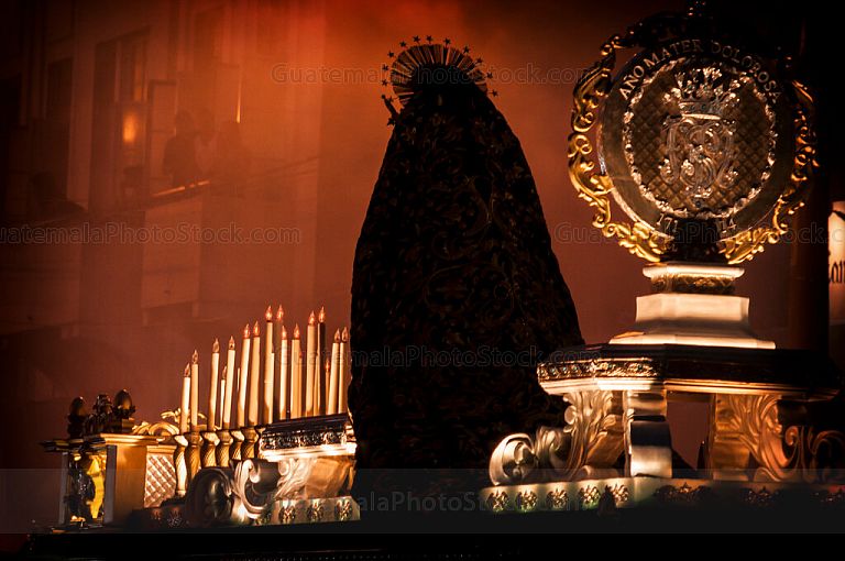 Consagrada Imagen de Nuestra Señora de Soledad