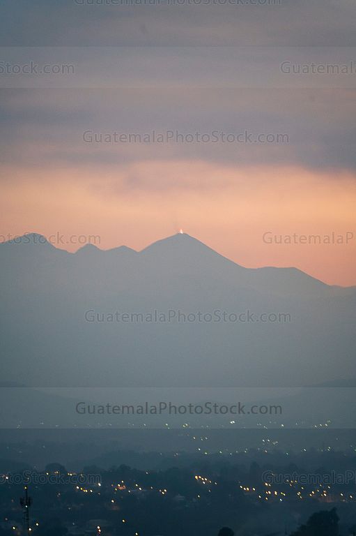 Erupción en el Volcán de Fuego