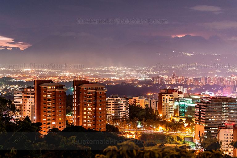 Ciudad de Guatemala de noche