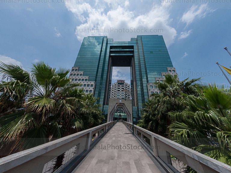 Edificio Tikal Futura, Zona 11