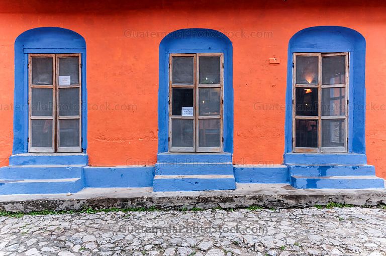 Puertas en la Isla de Flores