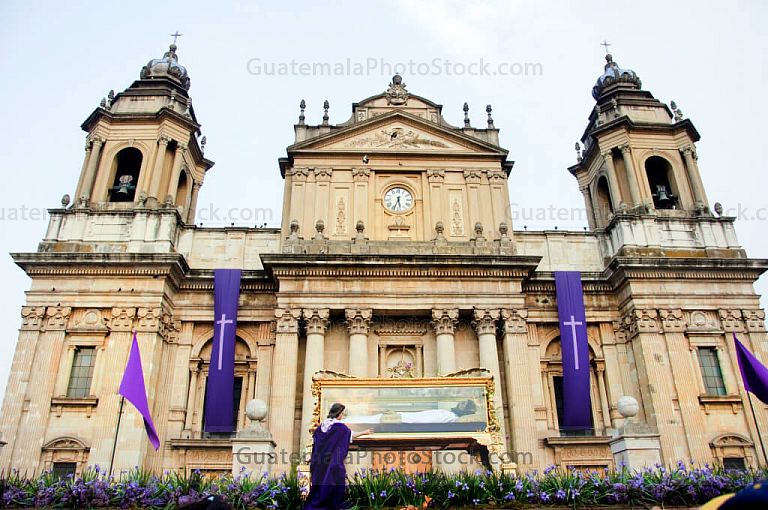 Señor Sepultado Cristo del Amor