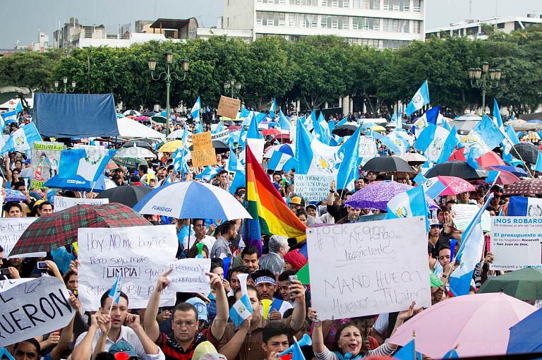 Protesta pacífica #27A
