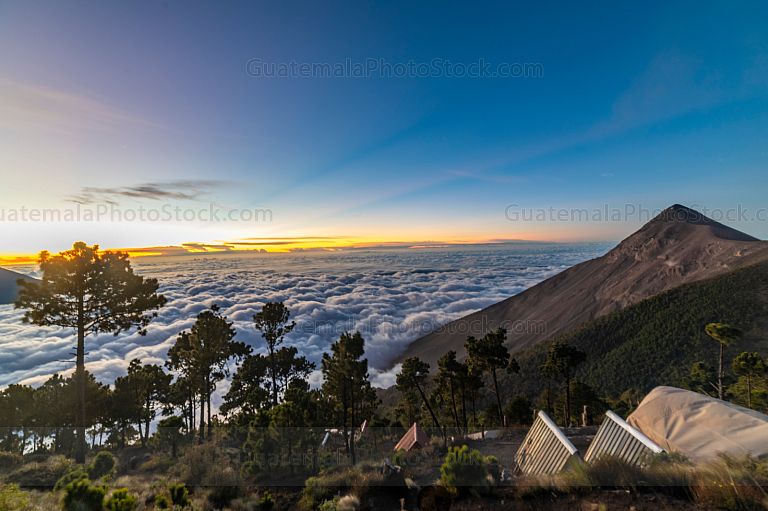 Amanecer Volcán de Fuego