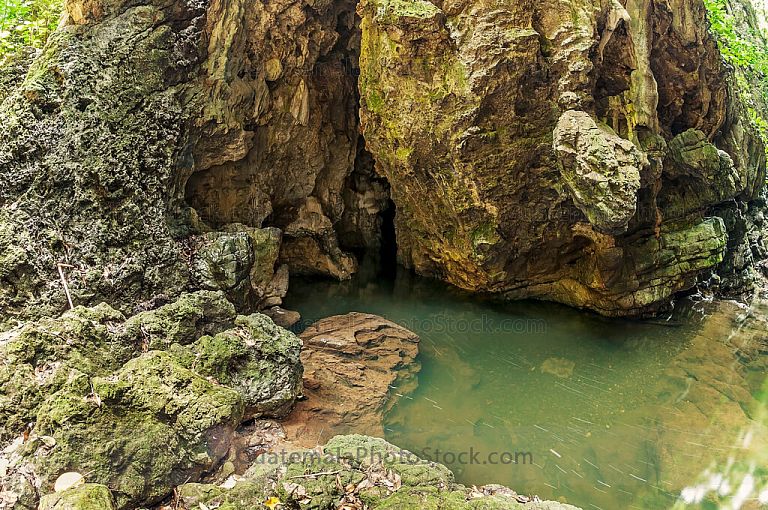 Cueva Caxlapom