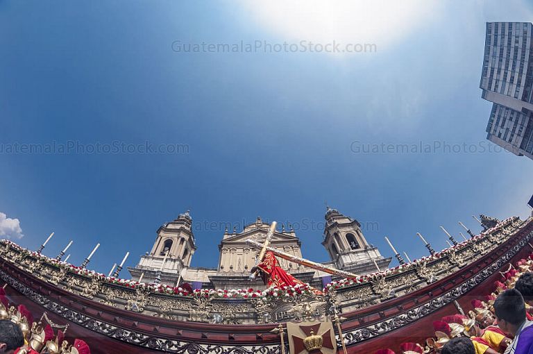 Procesión de Jesús Nazareno de Los Milagros, Domingo de Ramos