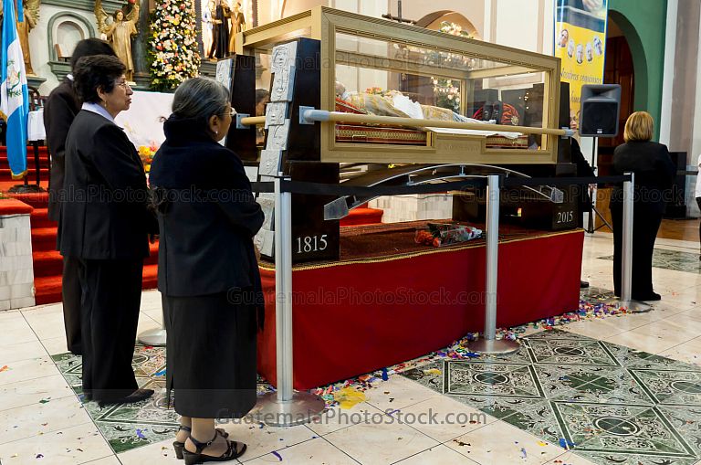 Vigilia con las Reliquias de San Juan Bosco