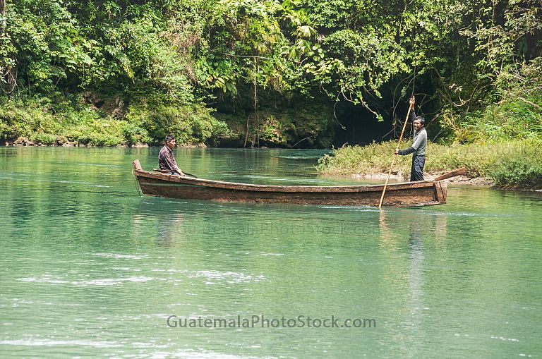 Navegando en el Río San Ramón