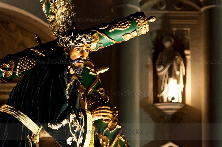 Consagrada Imagen de Jesús Nazareno del Perdón