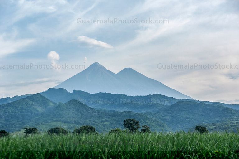 Volcanes de Fuego y Acatenango