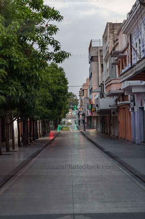 Sexta Avenida y 16 calle, Zona 1