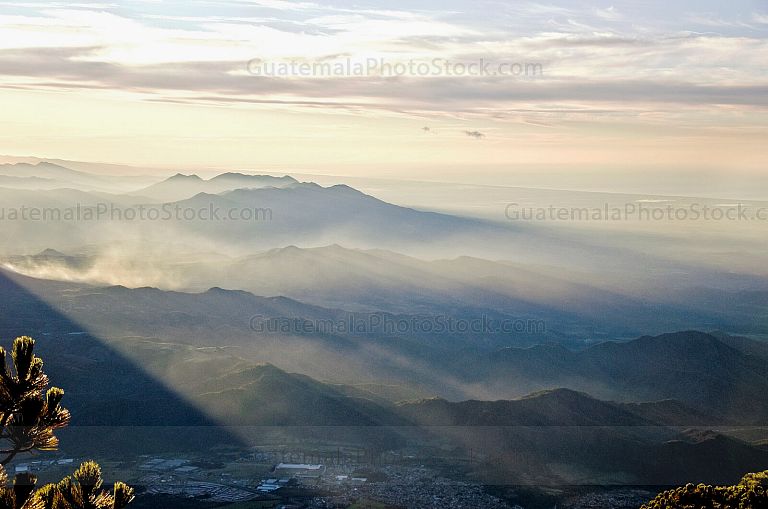 Costa Sur desde el Volcán de Agua