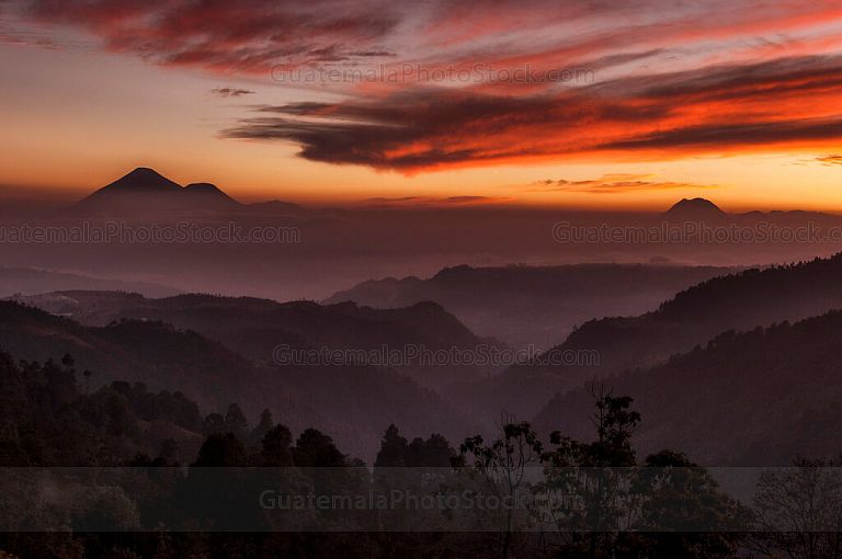 Paisaje de Sololá al atardecer