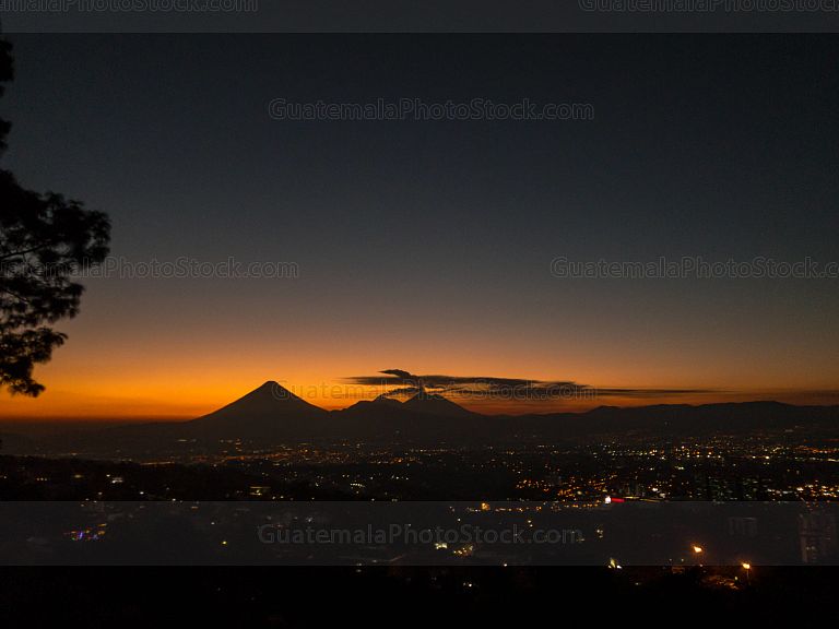 Atardecer sobre la Ciudad de Guatemala