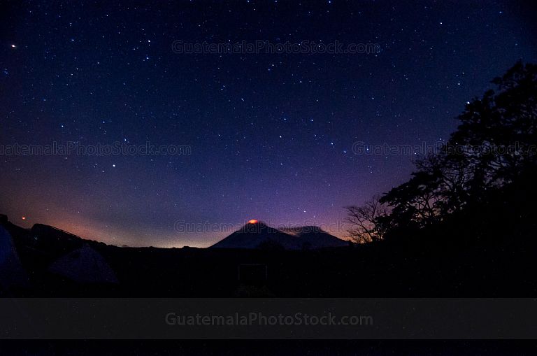 Paisaje entre estrellas