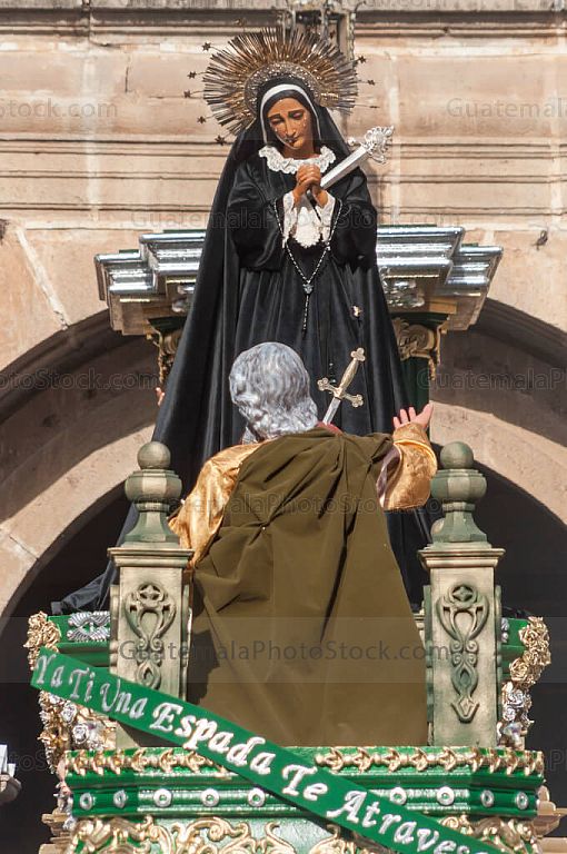 Consagrada Imagen de María Santísima de La Soledad