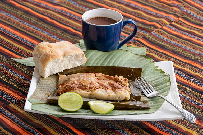 Tamal y chocolate