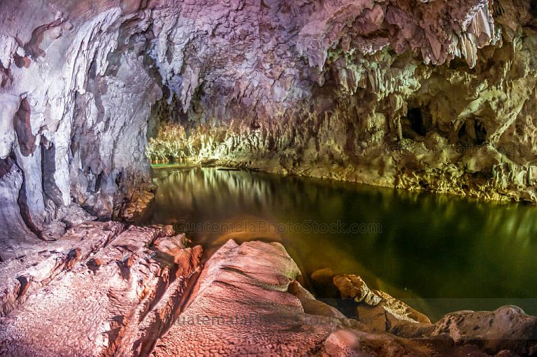 Complejo D, Cueva de la Danta o Tapir
