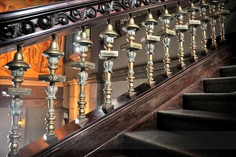 Detalle de las finas gradas de Palacio Nacional