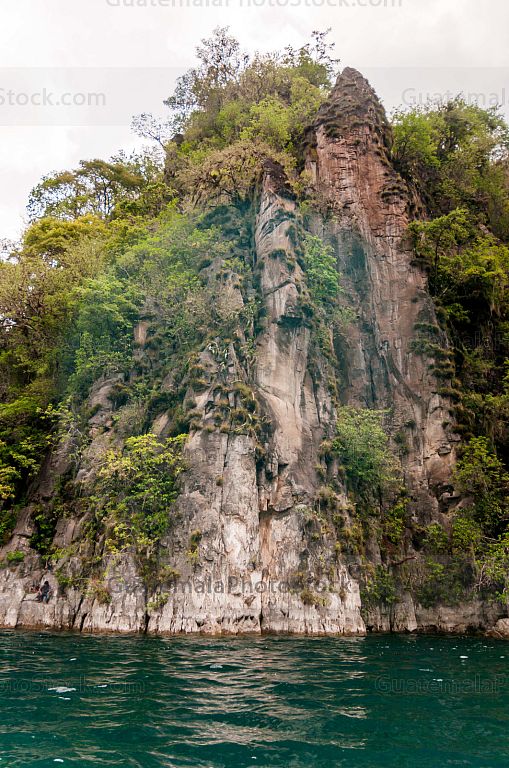 El Peñon, Laguna de Ayarza